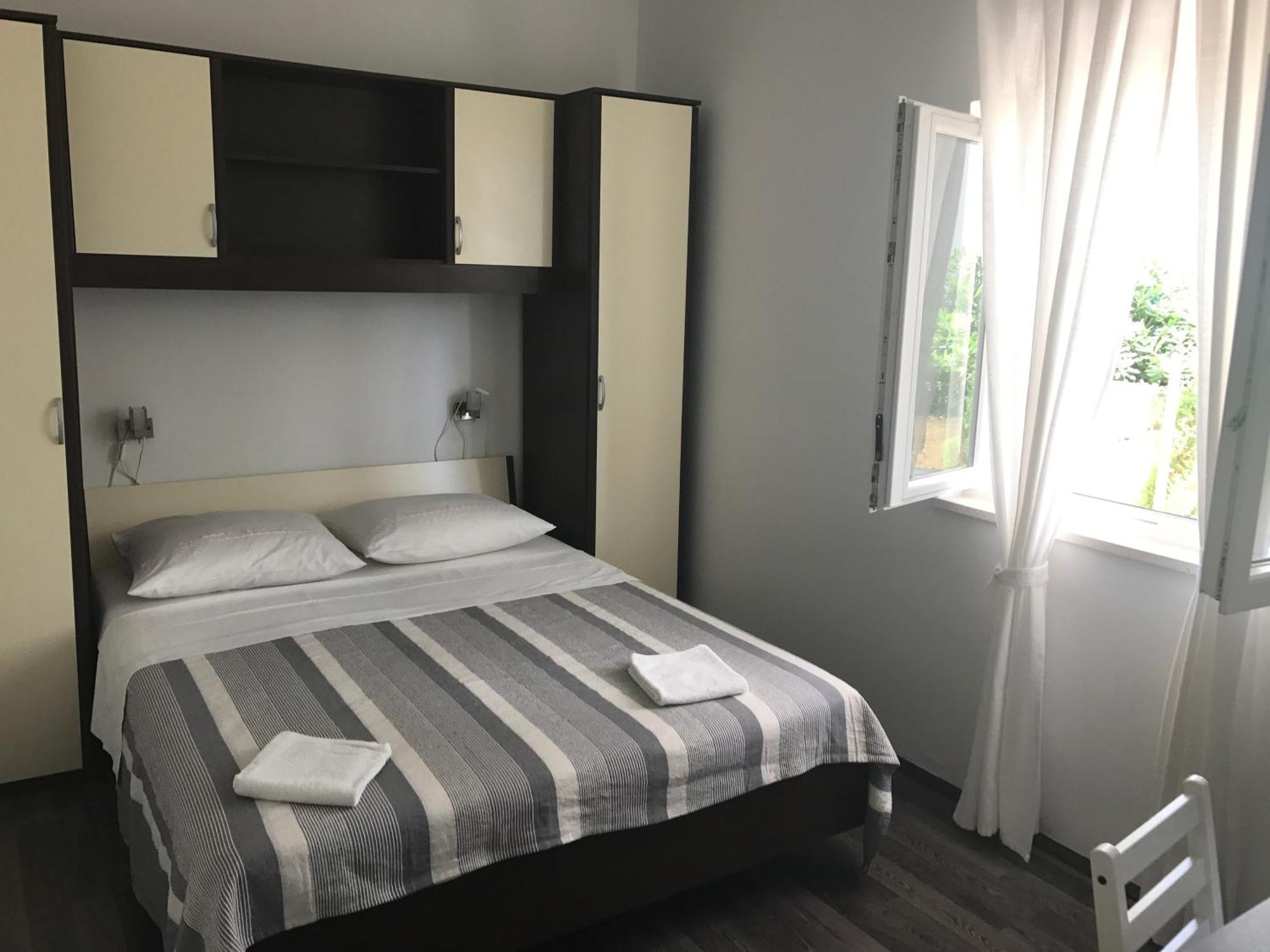 Apartments Vala Grebaštica Стая снимка